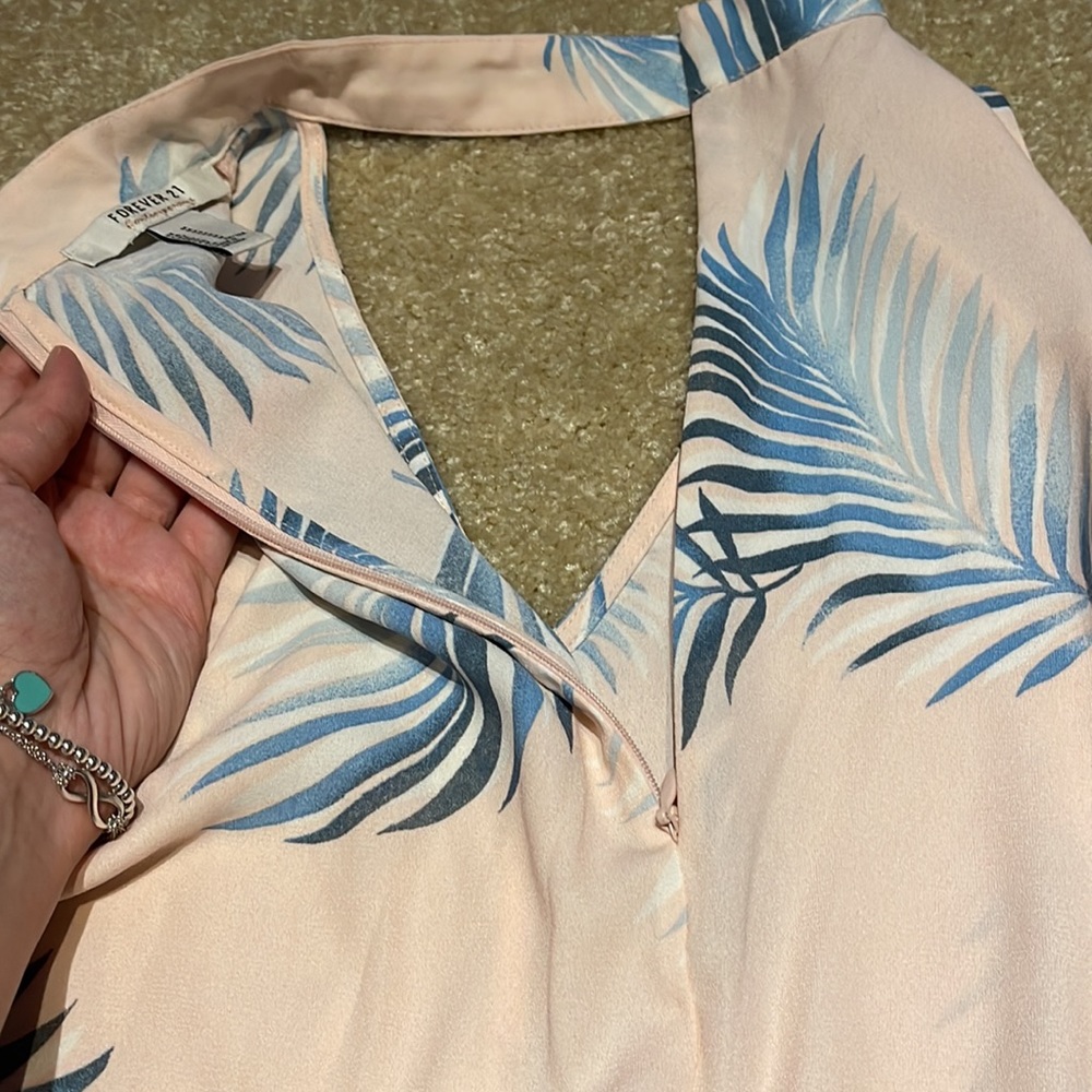 F21 blouse - Picture 4 of 5